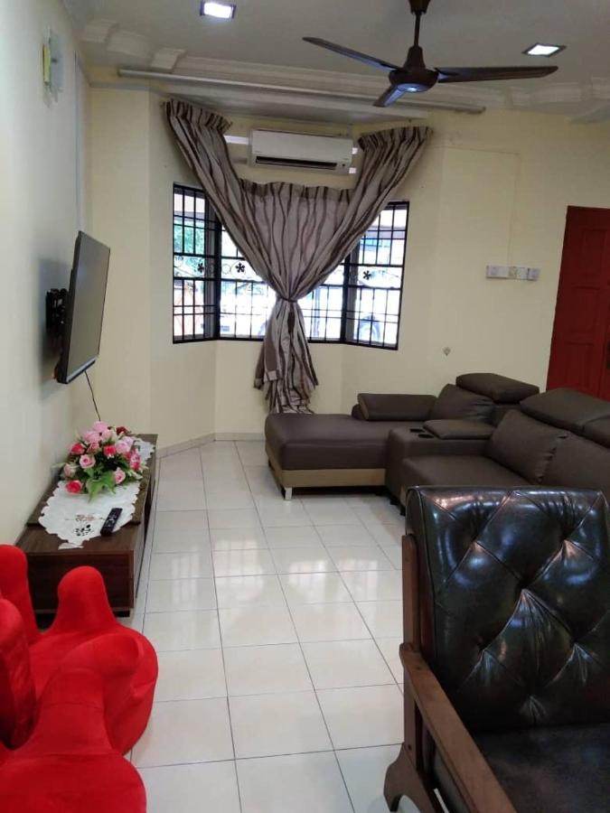 Kerai Guest House Temerloh Kampong Telok Mengkuang Exterior photo
